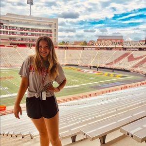 Meet your Posher, Ellie